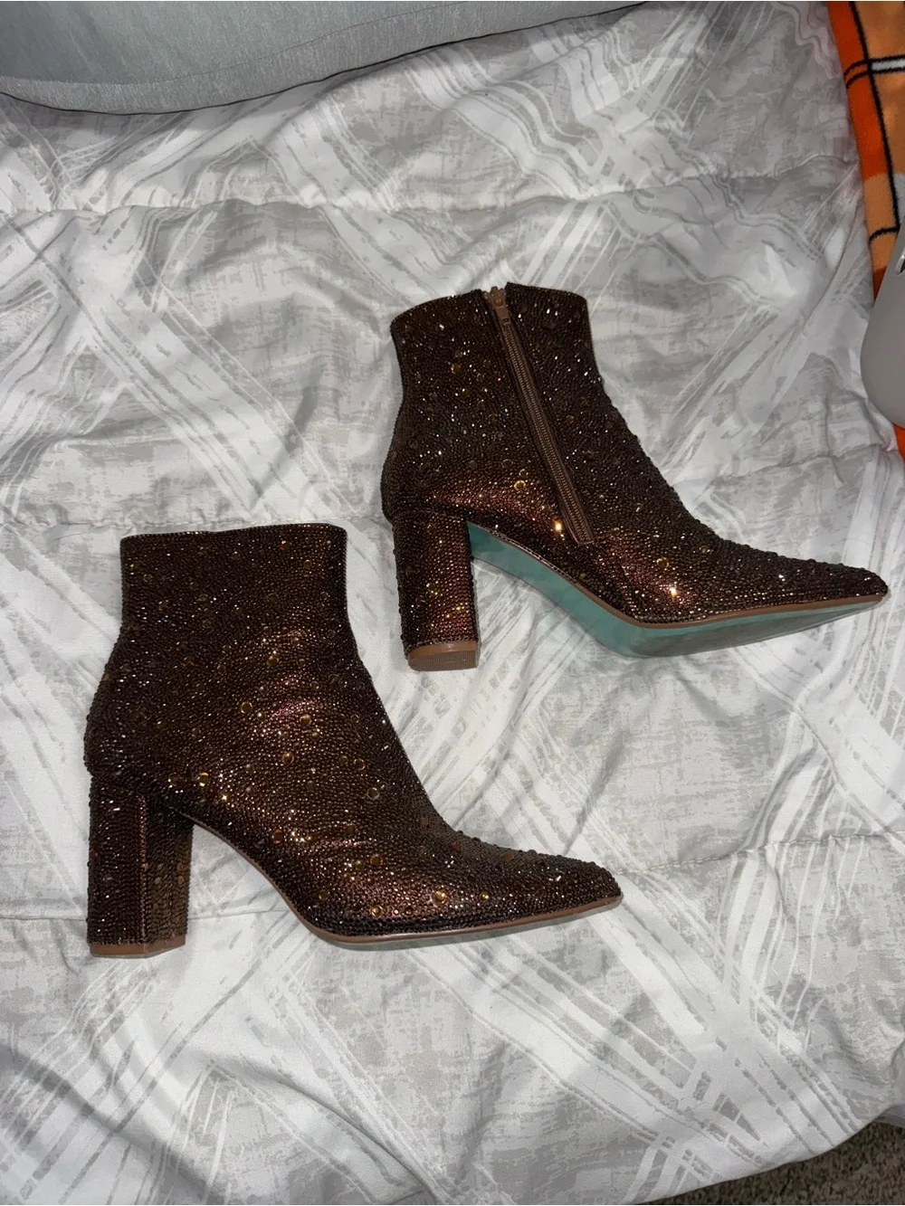 Betsey Johnson Cady Brown